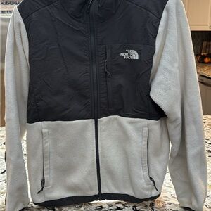 The North Face Women’s Black and White Performance Jacket